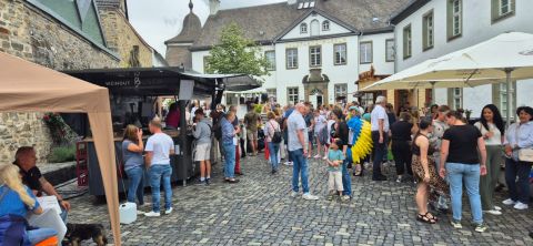 Foto: Weinfest / Olaf Grossmann